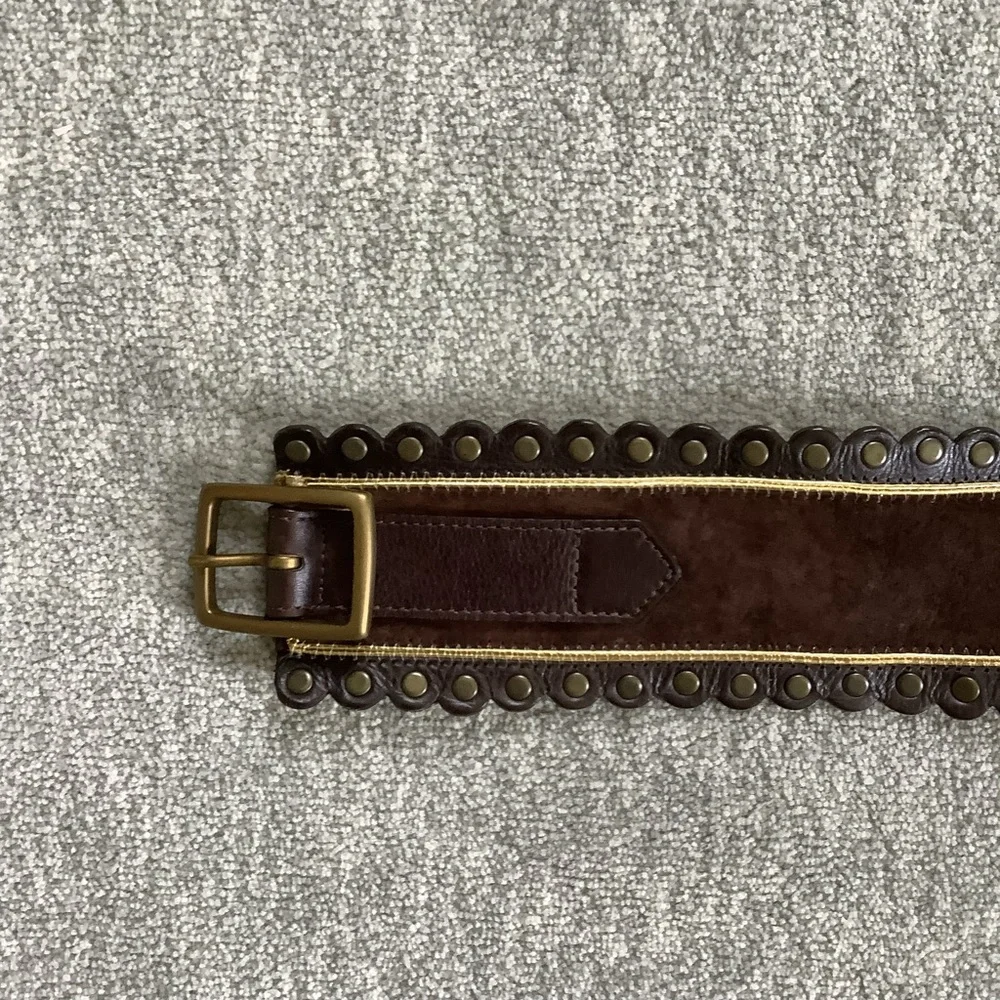 Brown Suede Leather Scallop Belt with Gold Accents Sz. L - Picture 3 of 6